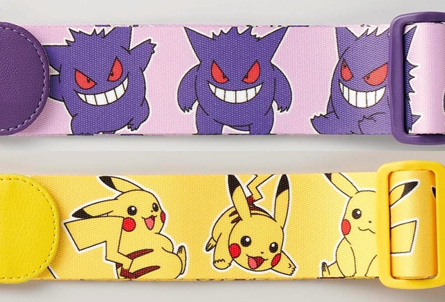 『ポケモン』ゲンガーになりきりながら快適に過ごせる！フード付ネックピローほか、ピカチュウのスーツケースベルトなどトラベルグッズが発売