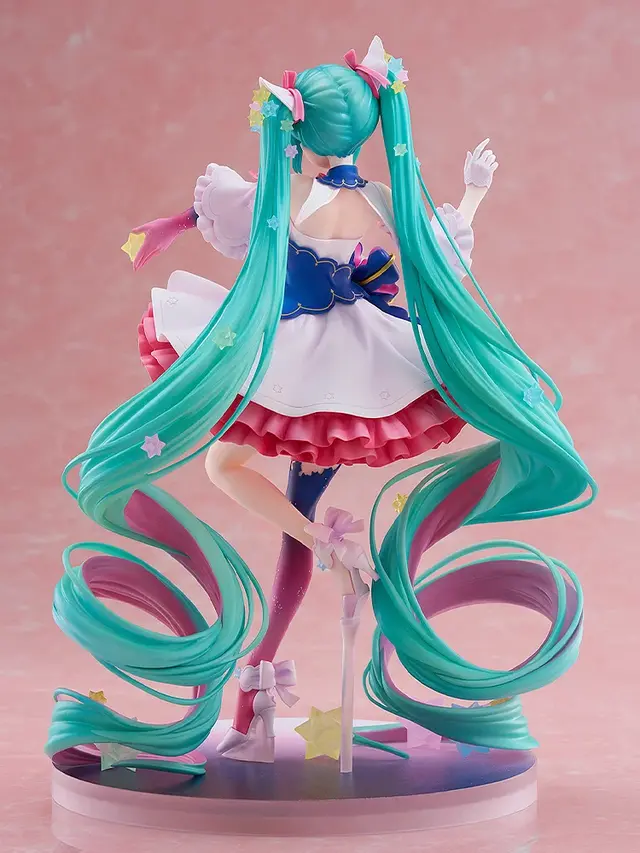 ツインテや衣装に散りばめられた星が綺麗！「初音ミク」エキスポ10周年記念イラストコンテストのキービジュアルフィギュアが再販