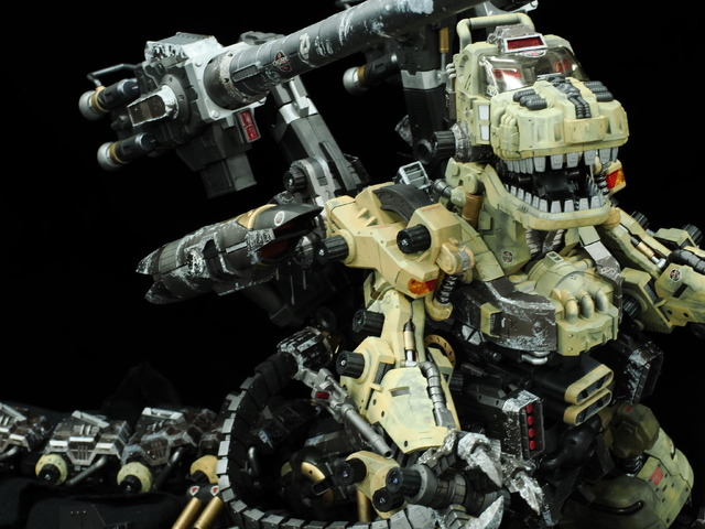 制作期間7年...！1/144スケールの特大「ガランシェール」があまりにデカ過ぎた！「NEXT MODELERS EXPO '25」フォトレポート【前編】