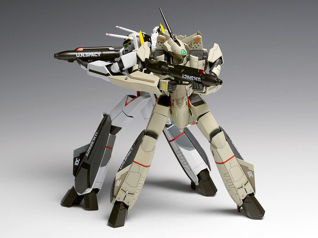 「マクロスゼロ」VF-1バルキリーの原点！「VF-0」コンバーチブルキットが再登場ー可動により劇中シーンを楽しめる