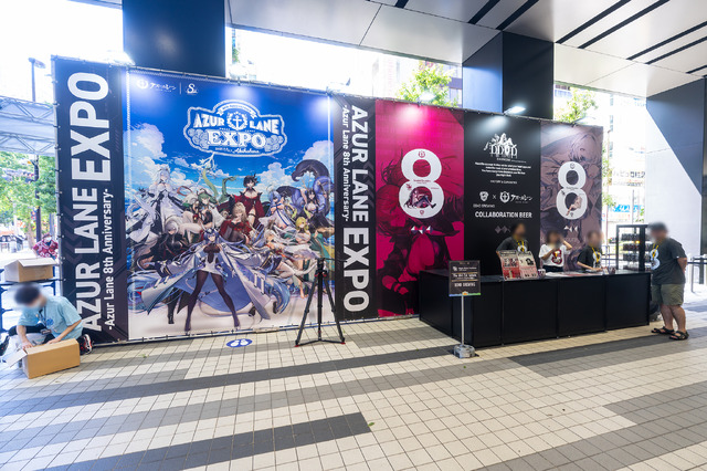 【コスプレ】『アズレン』8周年記念したお祭りが秋葉原で開催！指揮官を沸かせた美女コスプレイヤー、個性あふれる展示が最高すぎた【写真64枚】
