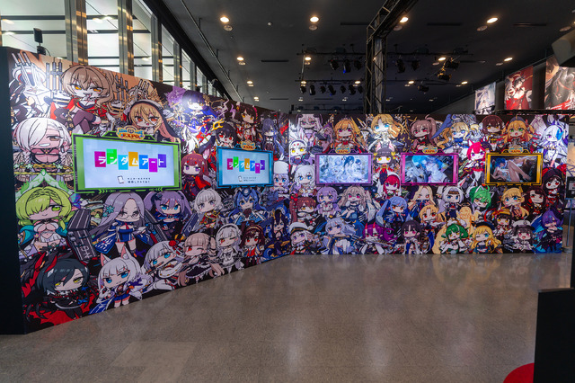 【コスプレ】『アズレン』8周年記念したお祭りが秋葉原で開催！指揮官を沸かせた美女コスプレイヤー、個性あふれる展示が最高すぎた【写真64枚】