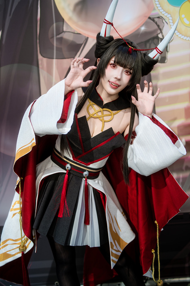 初月『アズールレーン』／楪くれは