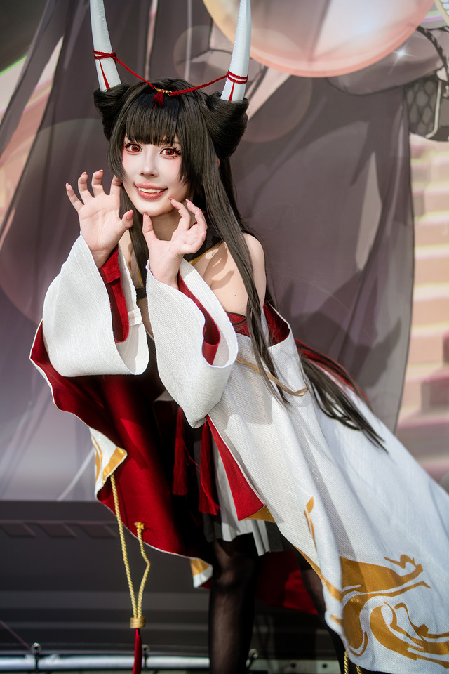 初月『アズールレーン』／楪くれは