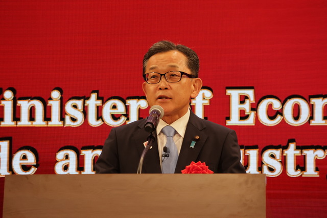 「日本ゲーム大賞2025」に堀井雄二、辻本良三、桜井政博など名だたるゲームクリエイターが集結―ハラミちゃんによる『メタファー：リファンタジオ』の生演奏も素敵すぎた【現地レポート】