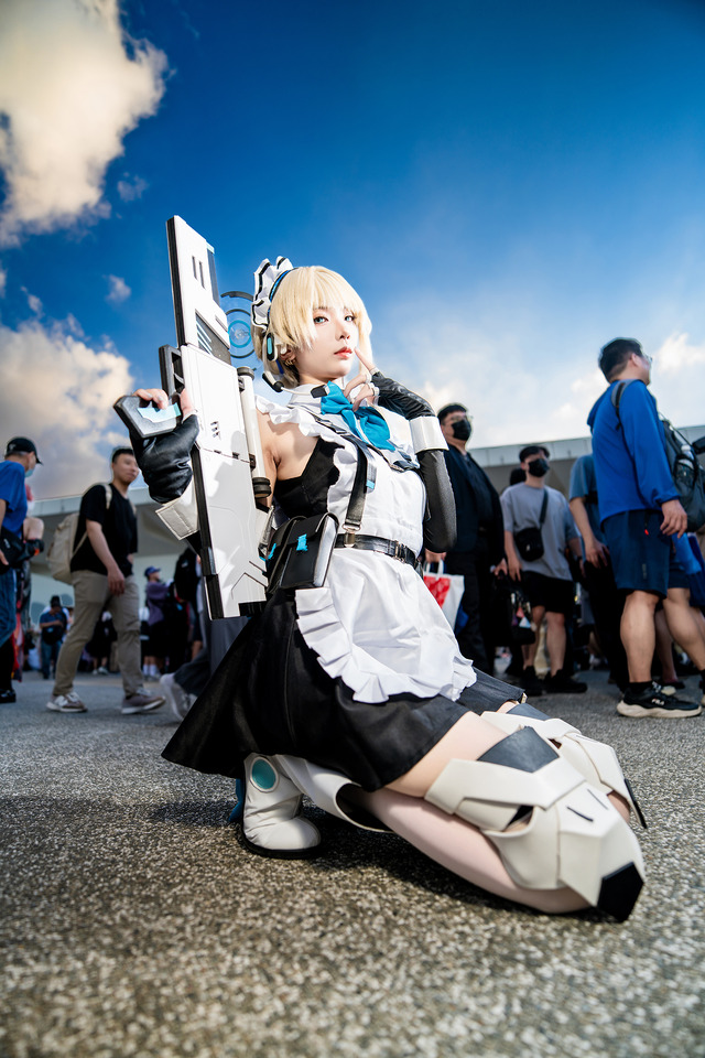 飛鳥馬トキ『ブルーアーカイブ』／四巫日モミ（X：@momihi__44、Instagram：momihi__444）【台湾】