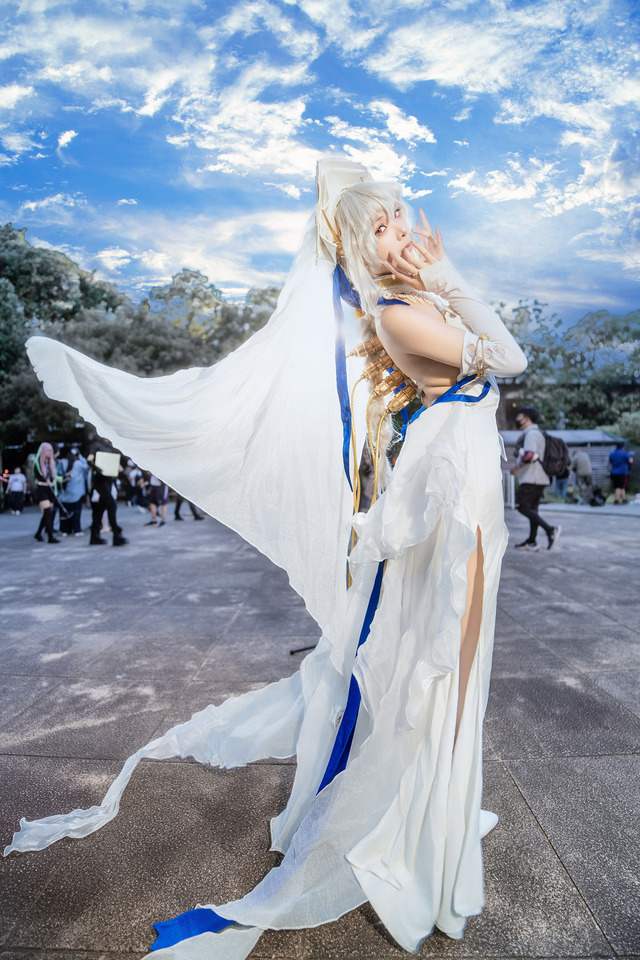 帰溟スペクター『アークナイツ』／四巫日モミ（X：@momihi__44、Instagram：momihi__444）