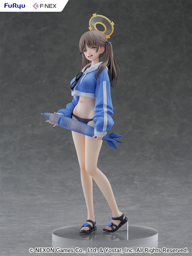 『ブルアカ』から「モエ(水着)」フィギュアが予約受付開始！リアルなシワ表現を施したジャケットなど、魅力を丹念に再現