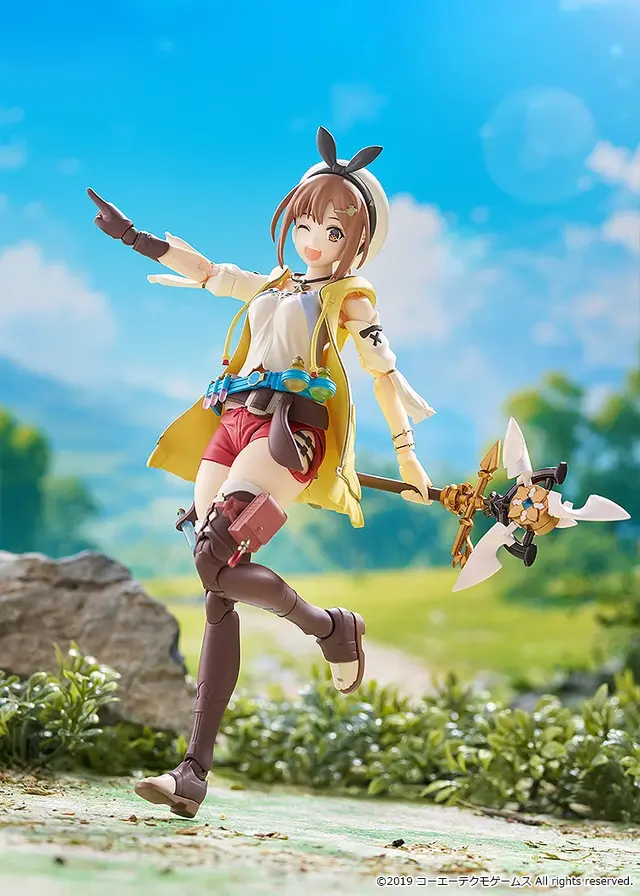 太ももを自由に動かせる！「ライザ」がプラモデルになって登場―もちろん“太さ”も申し分なし