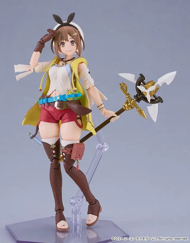 太ももを自由に動かせる！「ライザ」がプラモデルになって登場―もちろん“太さ”も申し分なし