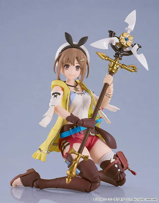 太ももを自由に動かせる！「ライザ」がプラモデルになって登場―もちろん“太さ”も申し分なし