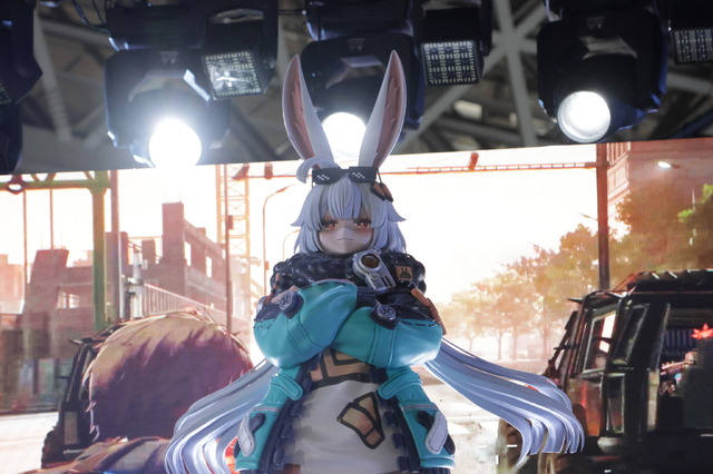 『無限大ANANTA』は車もパクれちゃう“型破りな”オープンワールドRPGだった！超カッチョよくて可愛いコスプレイヤーや巨大なオブジェなど見どころ満載【TGS2025】