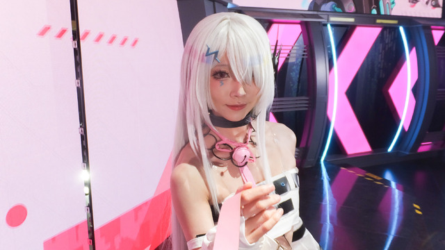 『チェイシング・カレイドライダー』リアルライダーと濃密距離感、しかもご褒美まで!? 試遊からリアルまでこのブースはアツい！【TGS2025】