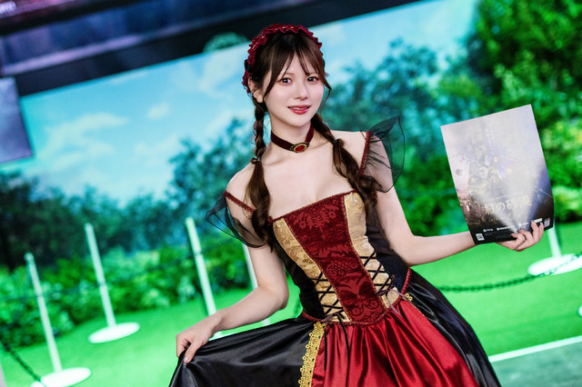 『CRIMSON DESERT』