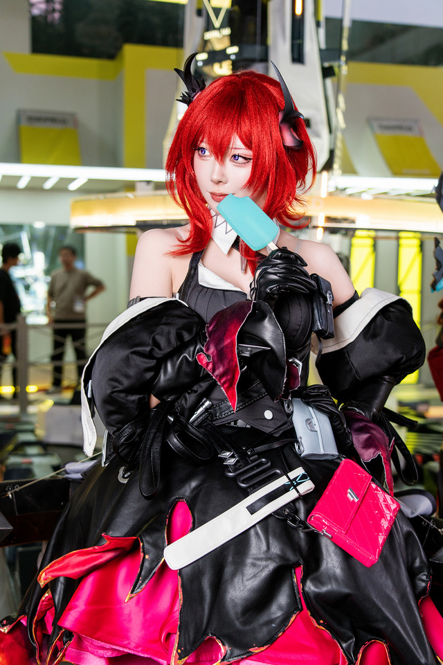 レーヴァテイン『アークナイツ:エンドフィールド』／雪村ユノ（X：@yukimuraYY2）