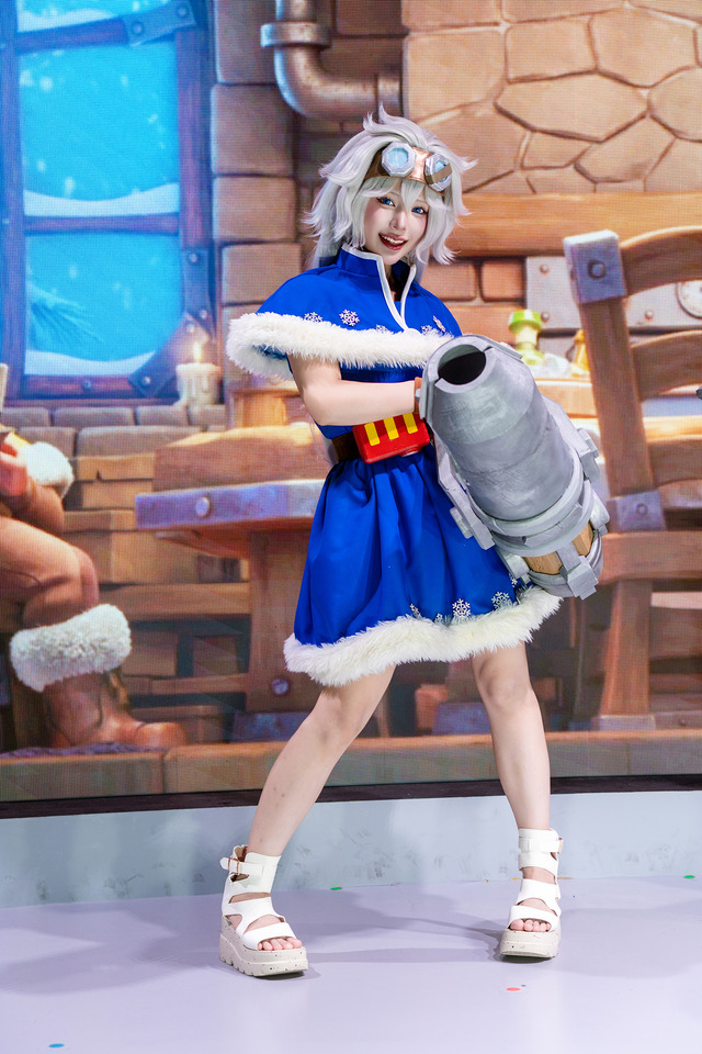 ジャスミン『ホワイトアウト・サバイバル』／爆弾低気圧あめ（X：@Ame021010）