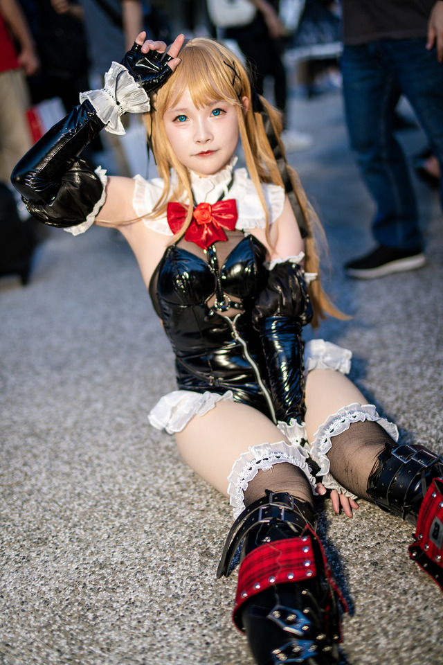 マリー・ローズ『DEAD OR ALIVE』／Ola Aphrodite（Instagram：olaaphrodite）【インドネシア】