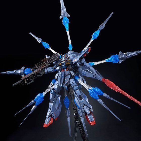真紅に煌めく「サザビー」！“スペシャルコーティング”ガンプラ「シナンジュ」「プロヴィデンスガンダム」が10月13日11時より予約受付開始