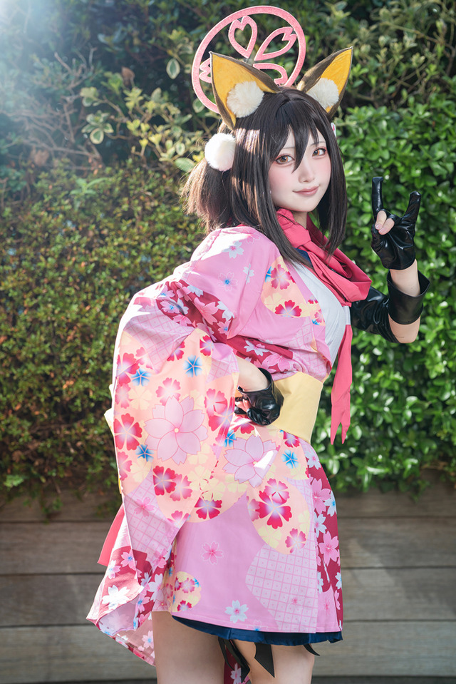 久田イズナ『ブルーアーカイブ』／みなとみら（X：@tehslu_cosab_xx）