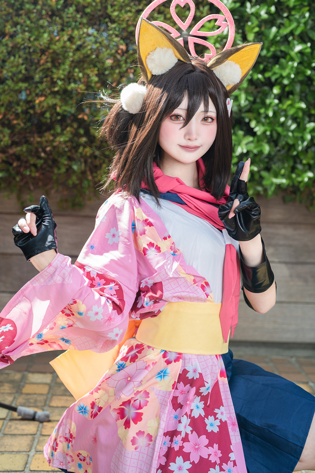 久田イズナ『ブルーアーカイブ』／みなとみら（X：@tehslu_cosab_xx）