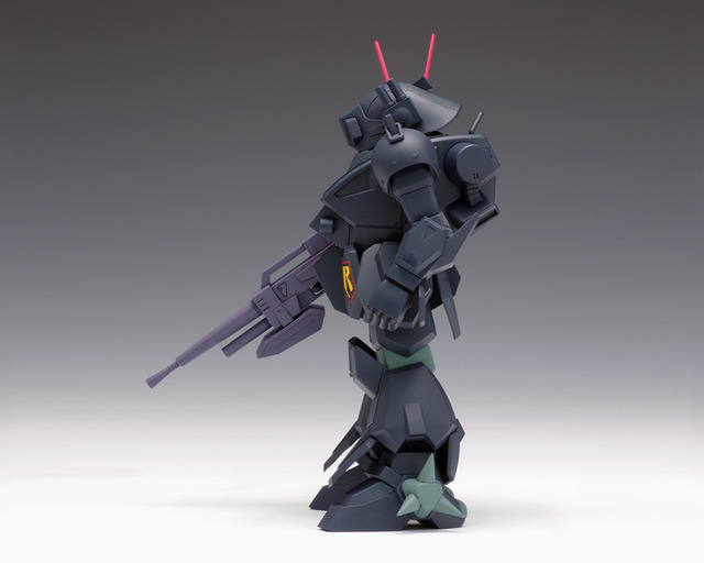 「装甲騎兵ボトムズ 」より、プラモキット「ブラッドサッカー［PS版］」が再販！コックピット内部や降着機構を再現、“蛍光成型色”ランナー付属