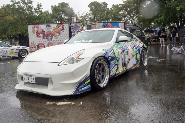 「あおぎり高校」に、Crazy Raccoon所属の人気VTuberまで！水もしたたる痛車まとめ【第九回 天下無双 東西最強痛車決戦 フォトレポ】