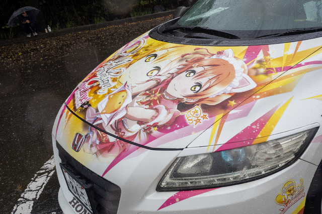 「アイマス」「ラブライブ」「バンドリ」の痛車が集結！キラキラした姿に注目【第九回 天下無双 東西最強痛車決戦 フォトレポ】
