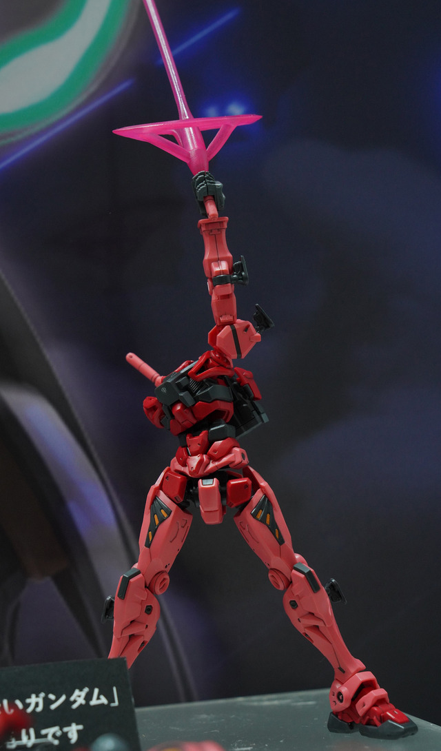 「機動戦士ガンダム ジークアクス」新作ガンプラ「HGハンブラビ」発表！「BANDAI SPIRITS」ブースでジオン脅威のMS群が一挙展示【イベントレポート】