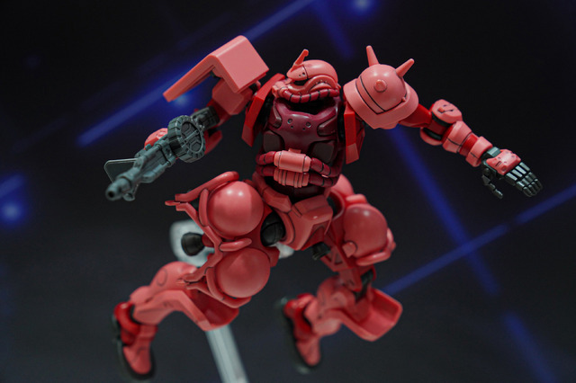「機動戦士ガンダム ジークアクス」新作ガンプラ「HGハンブラビ」発表！「BANDAI SPIRITS」ブースでジオン脅威のMS群が一挙展示【イベントレポート】