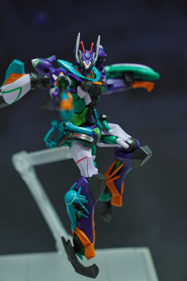 「機動戦士ガンダム ジークアクス」新作ガンプラ「HGハンブラビ」発表！「BANDAI SPIRITS」ブースでジオン脅威のMS群が一挙展示【イベントレポート】