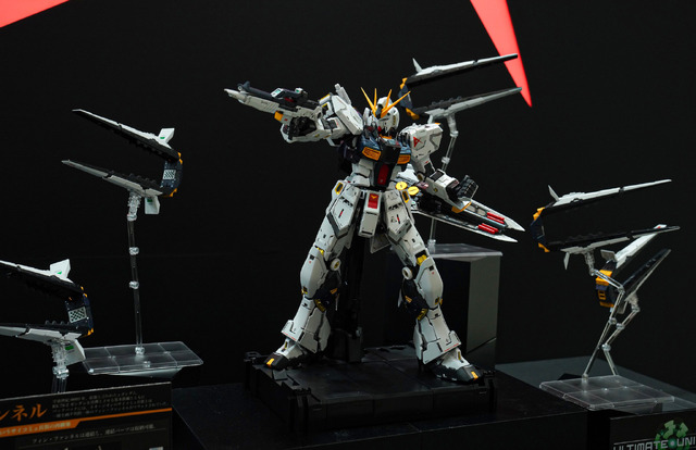 「PGU νガンダム」から「フルアーマーZZガンダム Ver.Ka」、「グスタフ・カール00型」まで、宇宙世紀を駆け抜けたMSの展示が熱い！【イベントレポート】