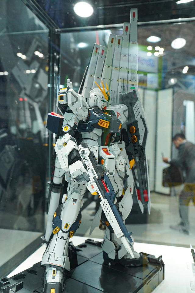 「PGU νガンダム」から「フルアーマーZZガンダム Ver.Ka」、「グスタフ・カール00型」まで、宇宙世紀を駆け抜けたMSの展示が熱い！【イベントレポート】