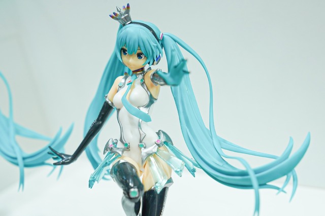 「ホロライブ」白銀ノエルも登場！自由なポージングで、フィギュアとは違った楽しさの美少女プラモ世界がディープ【イベントレポート】