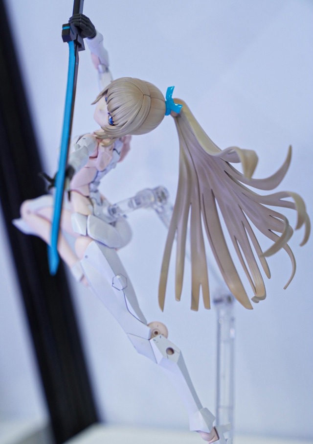 「ホロライブ」白銀ノエルも登場！自由なポージングで、フィギュアとは違った楽しさの美少女プラモ世界がディープ【イベントレポート】