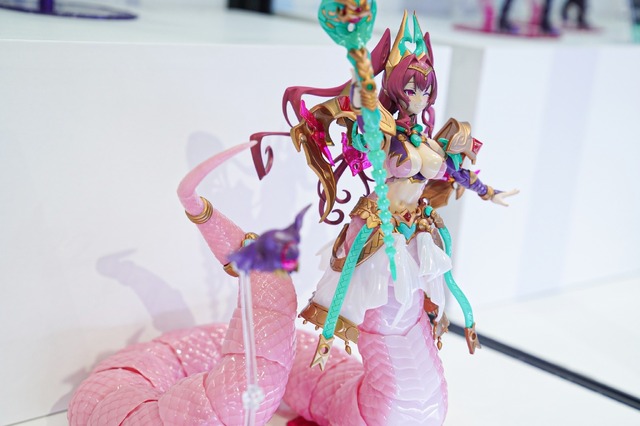 「ホロライブ」白銀ノエルも登場！自由なポージングで、フィギュアとは違った楽しさの美少女プラモ世界がディープ【イベントレポート】