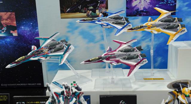 「ボトムズ」「ダンバイン」「マクロス」80年代アニメのメカは何故こんなにかっこいいのか、今なお色褪せない魅力に迫る【イベントレポート】