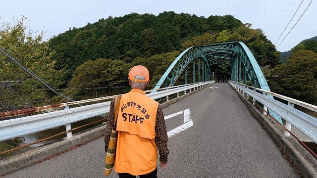 『SILENT HILL f』の舞台を聖地巡礼してみた―ゲームの世界まんまの昭和レトロな「筋骨めぐり」に大興奮！Steam Deckで遊ぶ“最適プレイスポット”も探してみたぞ【前編】