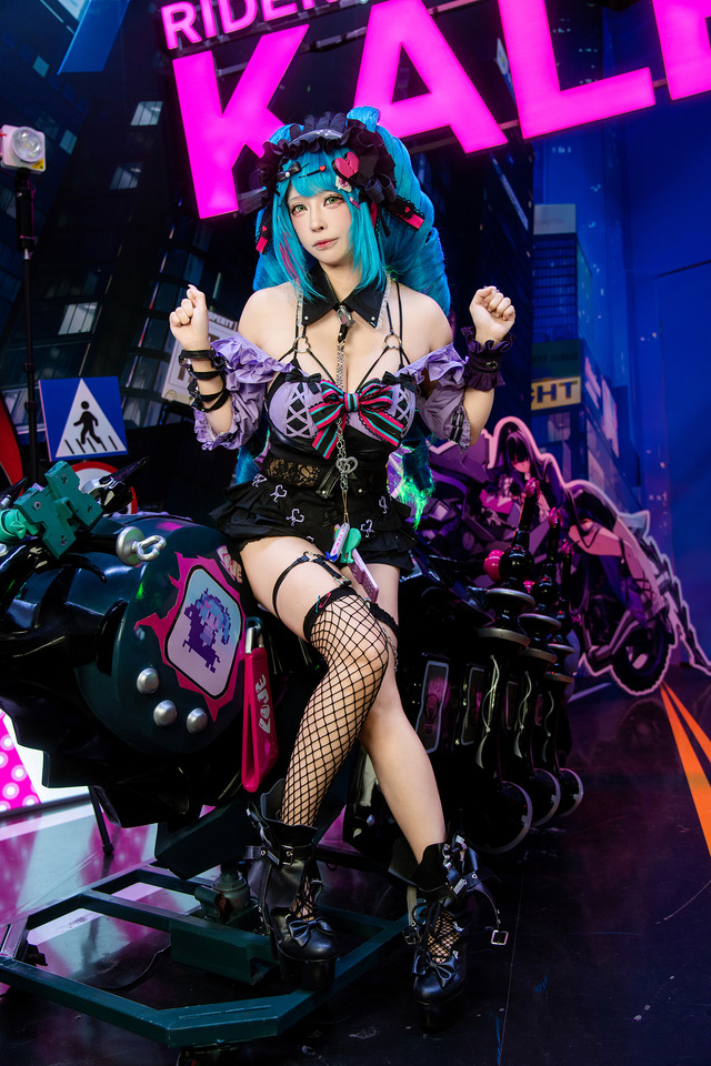 モリエール／千葉チュチュ（X：@ErokoChiba）