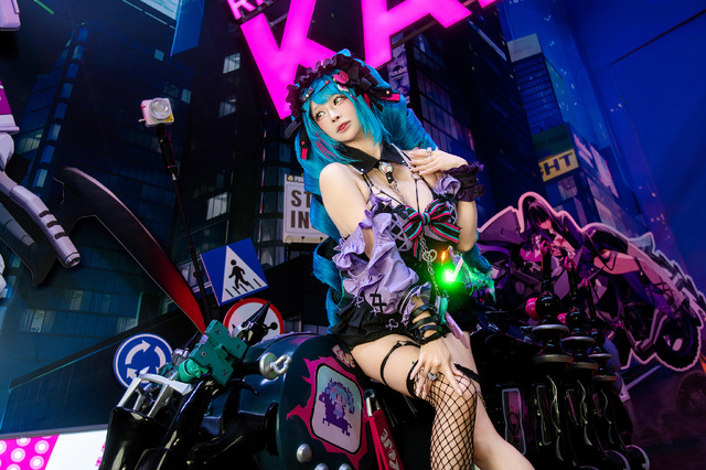 モリエール／千葉チュチュ（X：@ErokoChiba）