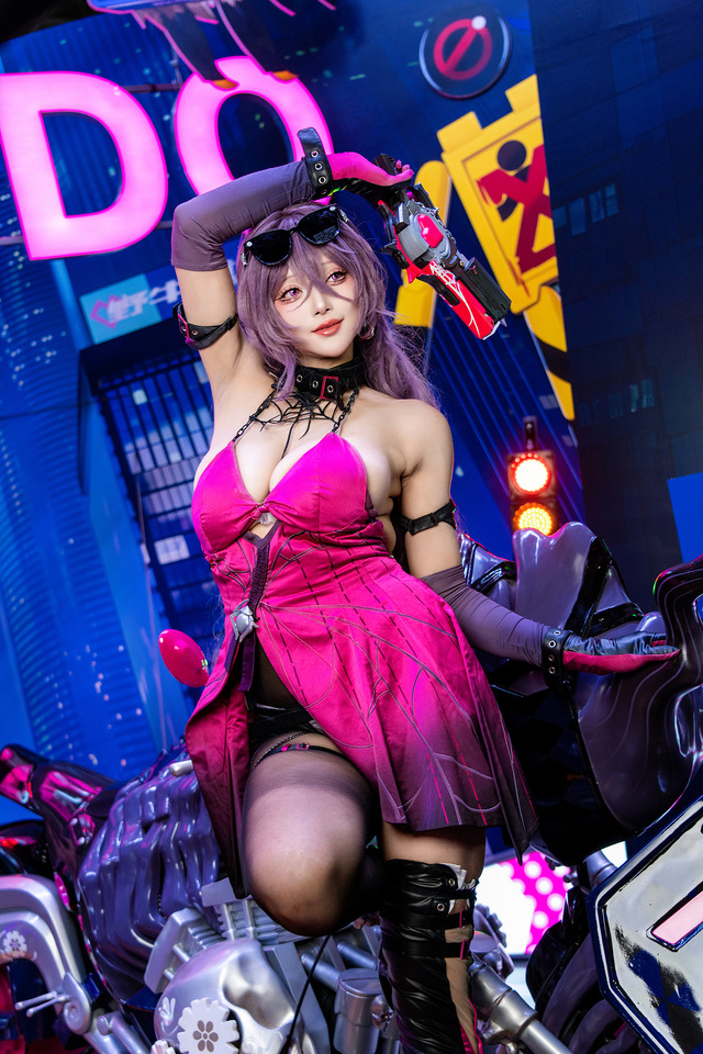 ルーシー／Natsume（X：@natsume0v0）