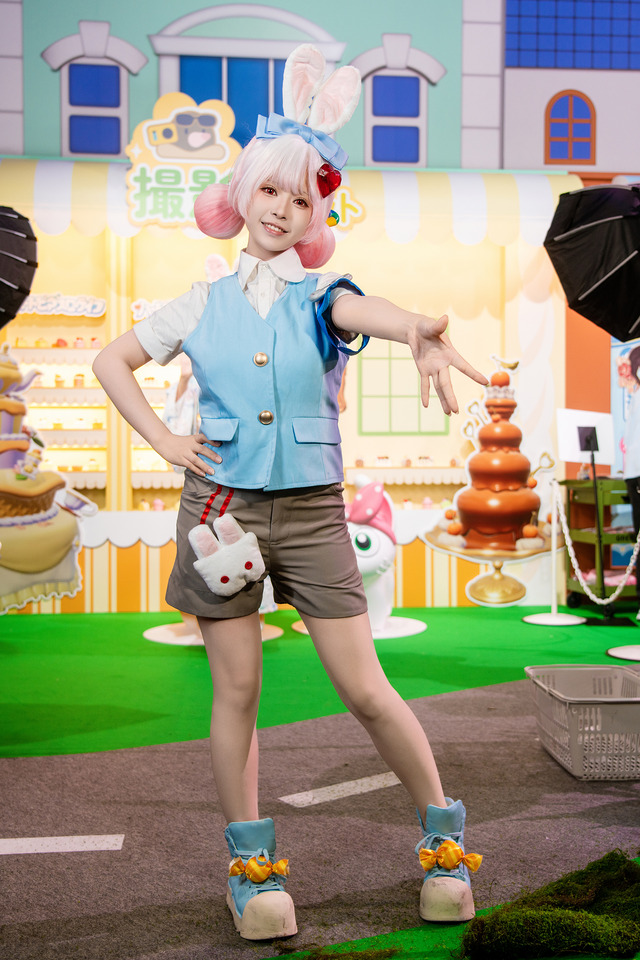 アニー 『ハートピアスローライフ』/ 粛雨（X：@Suyvvv_）