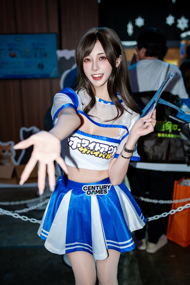 『ホワイトアウト・サバイバル』／零崎沙耶（X：@zerozakisaya）