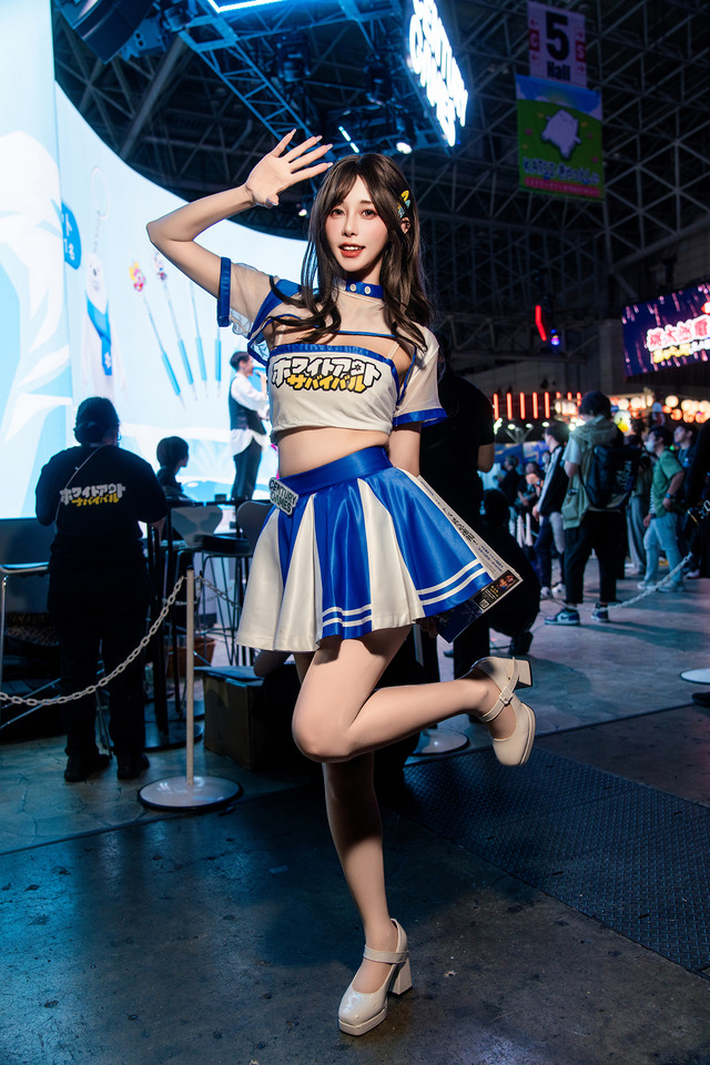 『ホワイトアウト・サバイバル』／零崎沙耶（X：@zerozakisaya）