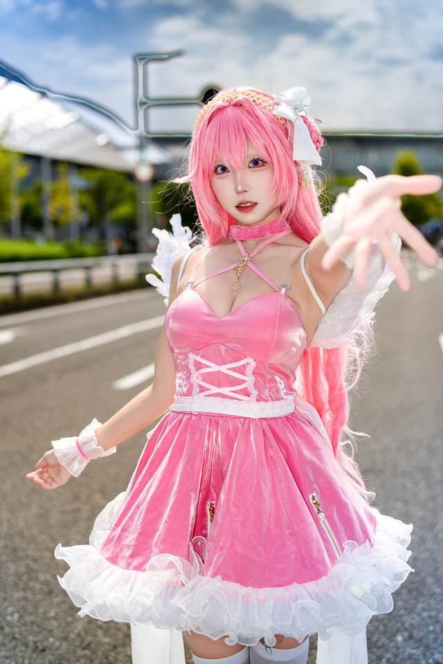 ドロシー『勝利の女神：NIKKE』／reo（X：@reo_cosplay）