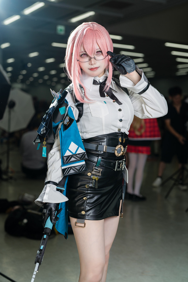 月城柳『ゼンレスゾーンゼロ』／錆（X：@_OosabioO_）