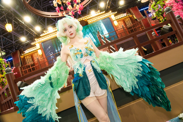 『逆水寒』／葵花花花儿（X：@TuanVu942048）【中国】