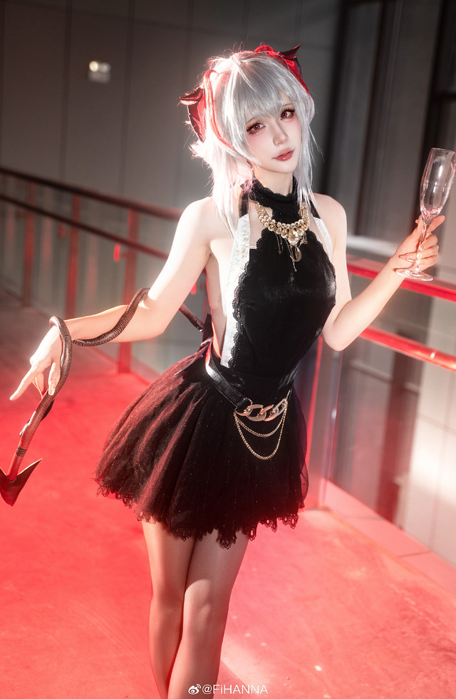 W『アークナイツ』／FiHANNA（Weibo：@FiHANNA）