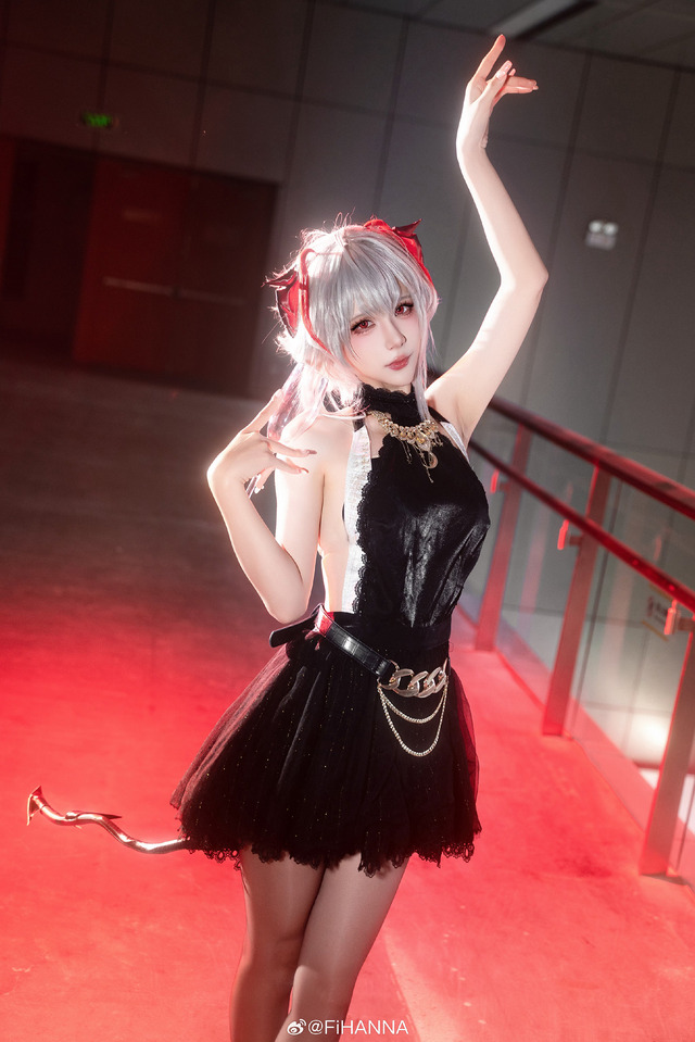 W『アークナイツ』／FiHANNA（Weibo：@FiHANNA）