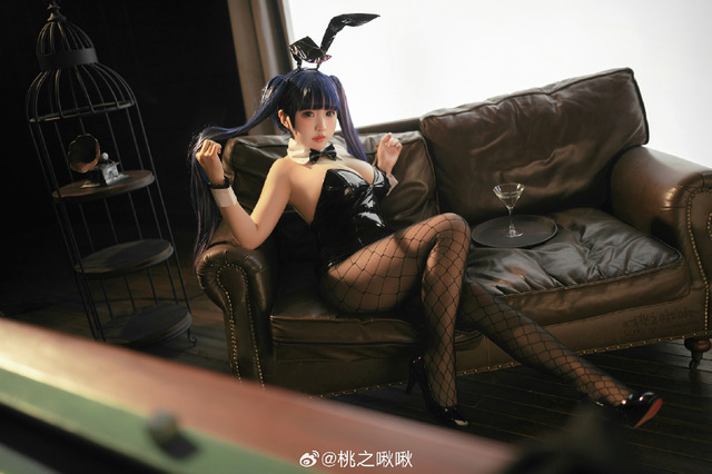 バニーガール／桃之啾啾（Weibo：@桃之啾啾）