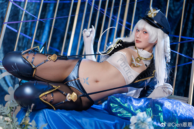 信濃（同人衣装）『アズールレーン』／Cien恩恩（Twitter：@Cien_jiangsien、Weibo：Cien恩恩）
